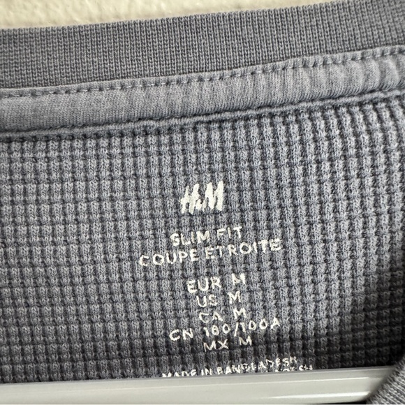 Hm Slim Fit Thermal Shirt Size Medium - Picture 3 of 9